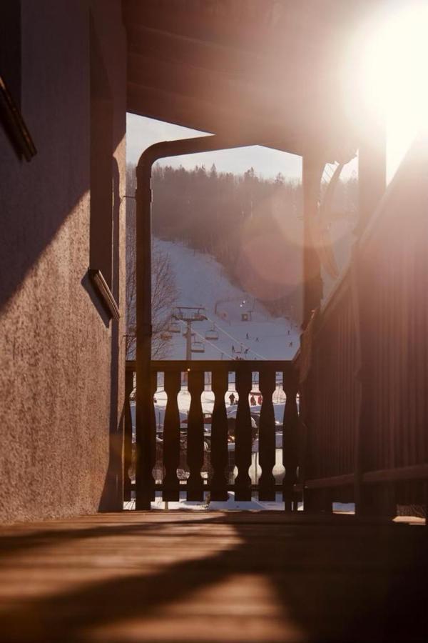 Noclegi Pod Gromadzyniem Ustrzyki Dolne Buitenkant foto